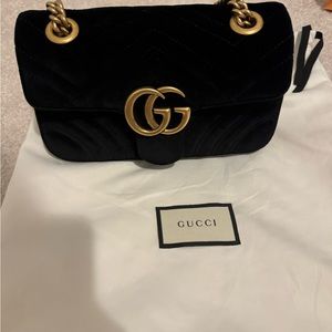 Gucci GG Marmont bag